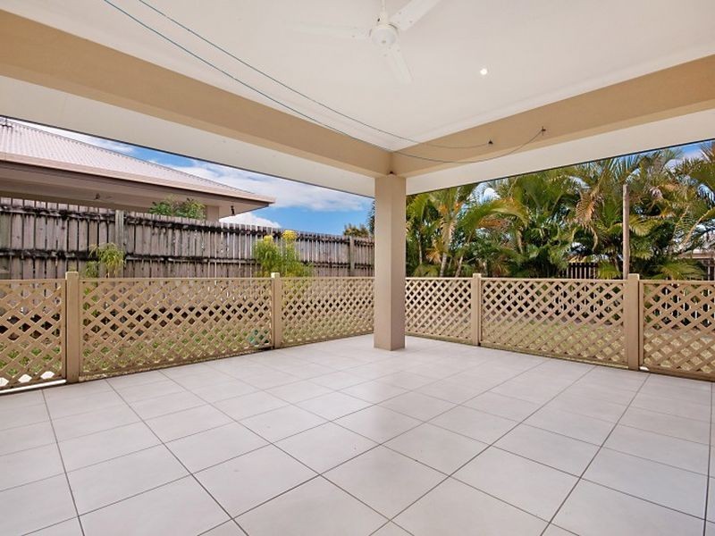 13 Aniston Street, White Rock QLD 4868