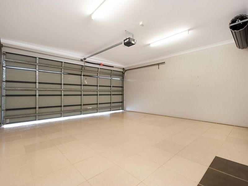 13 Aniston Street, White Rock QLD 4868
