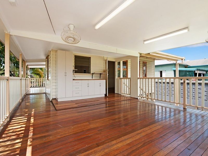 15 Thomson Street, Earlville QLD 4870