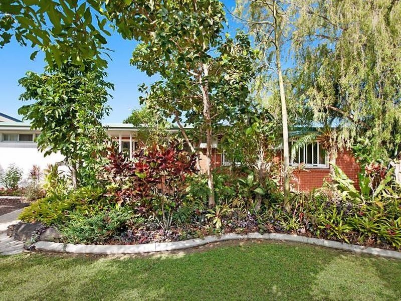 12 Page Street, Earlville QLD 4870