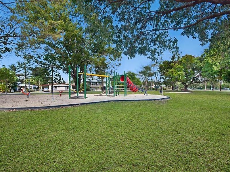 12 Page Street, Earlville QLD 4870