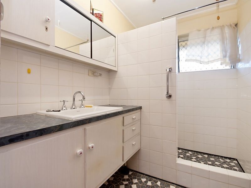 12 Page Street, Earlville QLD 4870