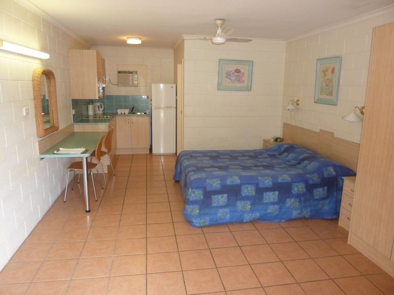 Unit 253/1 Anderson Road, Woree QLD 4868