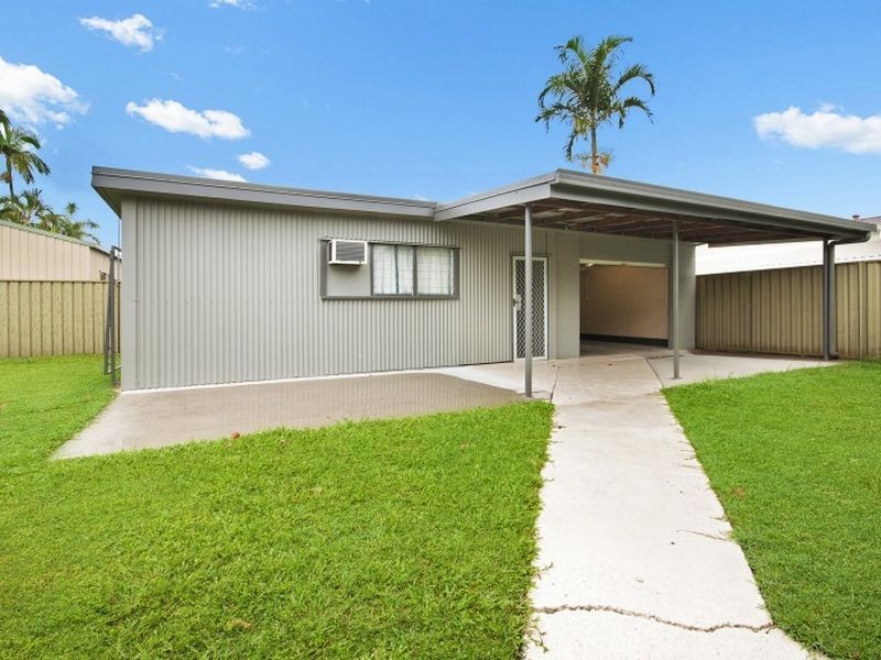 10 Melaleuca Street, Manunda QLD 4870