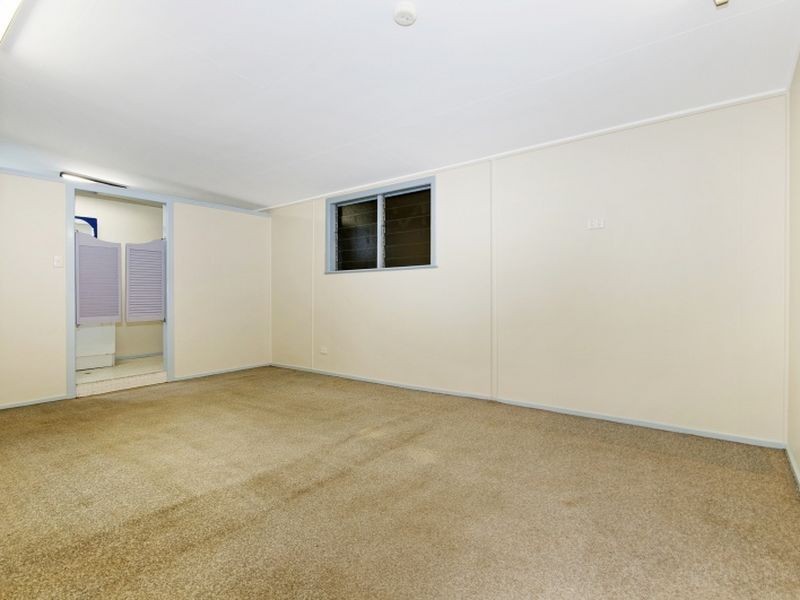 10 Melaleuca Street, Manunda QLD 4870