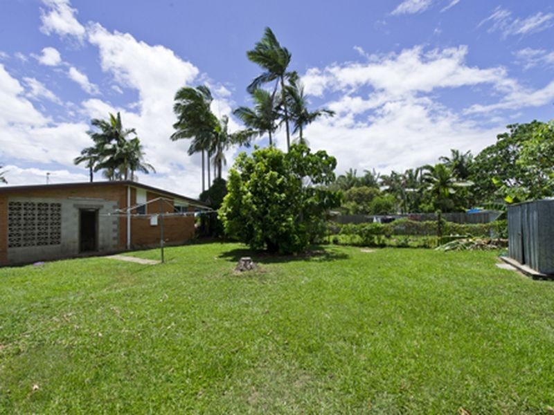 7 Page Street, Earlville QLD 4870