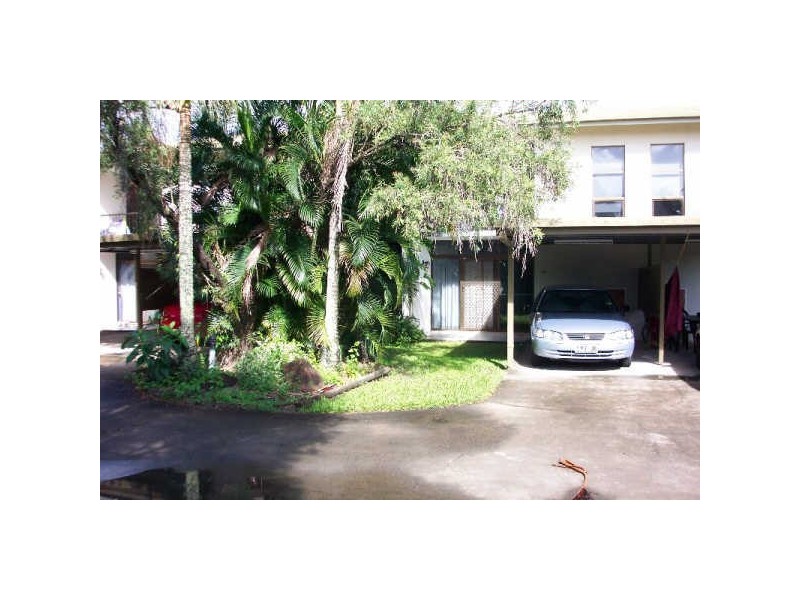 8/7 Pioneer Street, Manoora QLD 4870