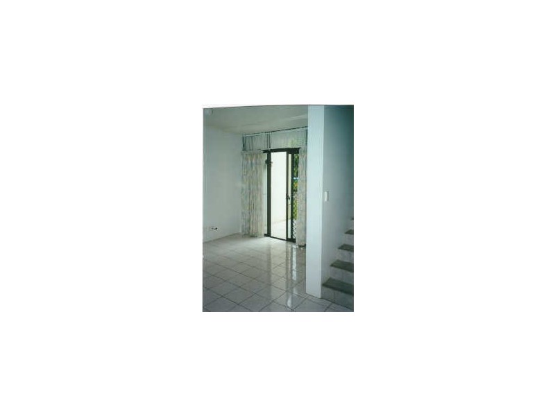 8/7 Pioneer Street, Manoora QLD 4870