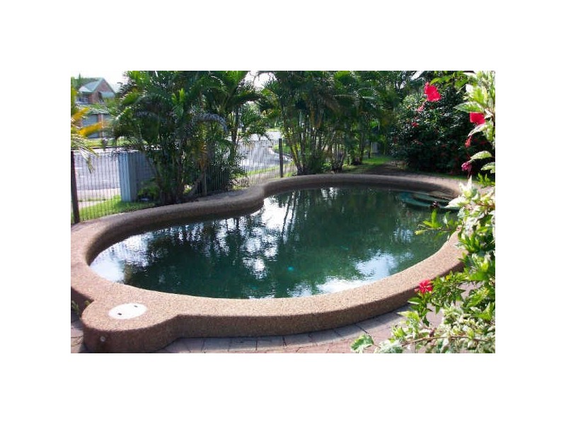 8/7 Pioneer Street, Manoora QLD 4870