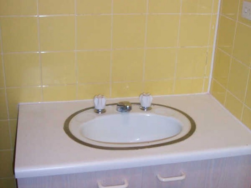 1/10 Sandown Close, Woree QLD 4868