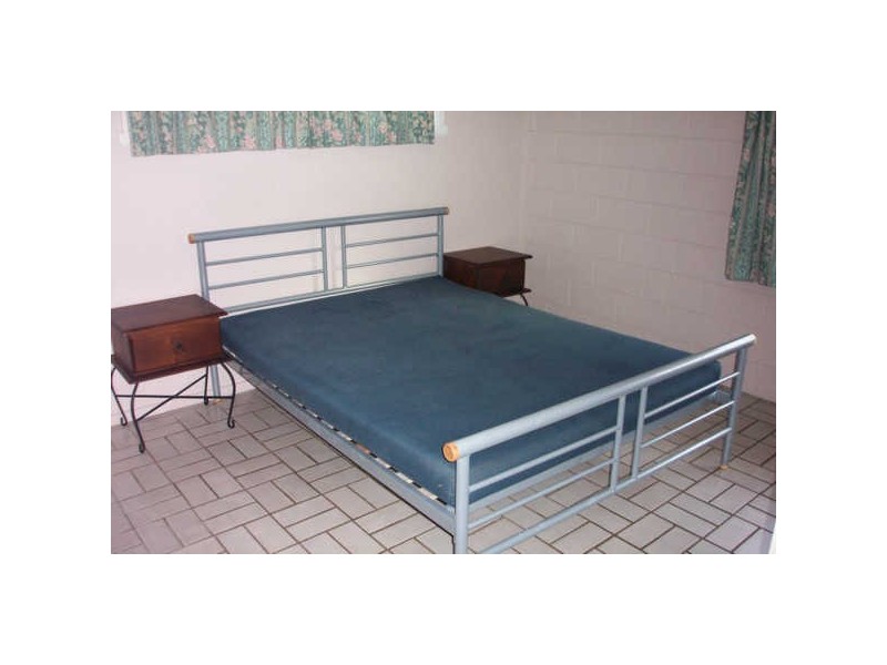 1/10 Sandown Close, Woree QLD 4868