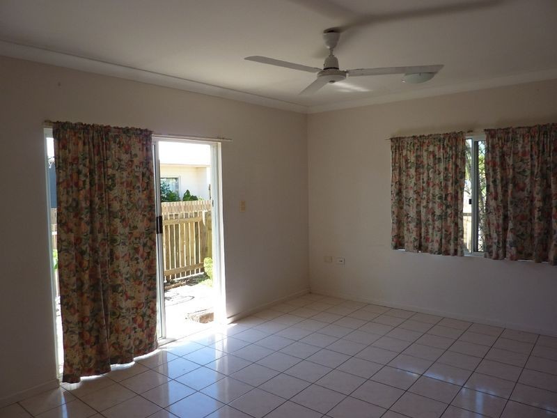 3/20 Robert Road, Bentley Park QLD 4869