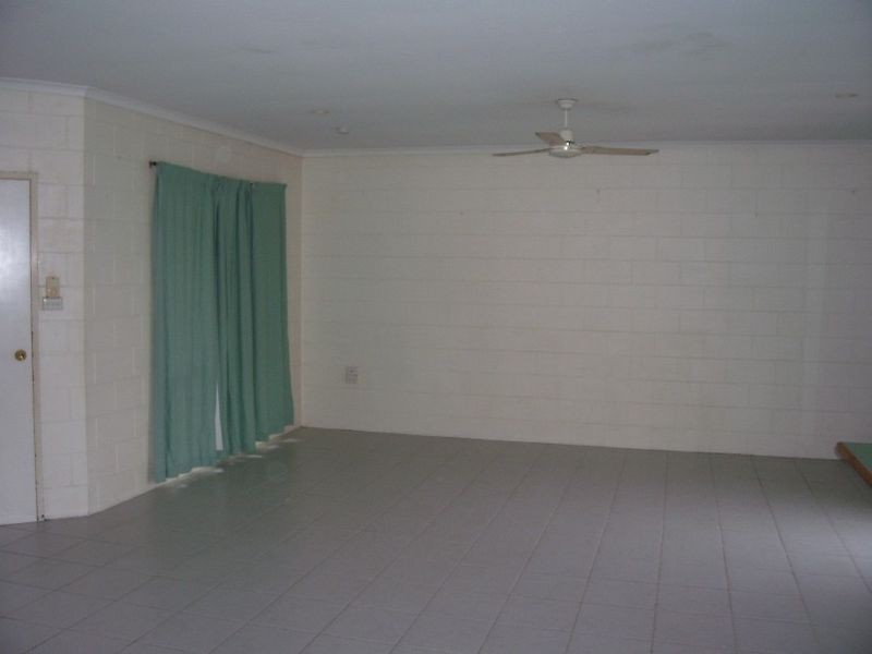 115 Robert Road, Bentley Park QLD 4869