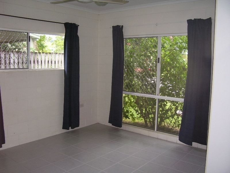 115 Robert Road, Bentley Park QLD 4869