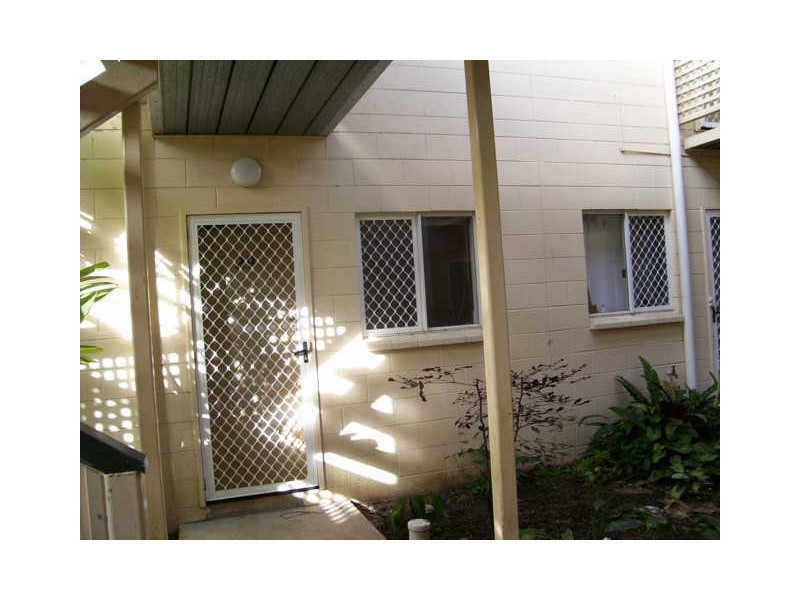 29/7-9 Charlotte Close, Woree QLD 4868