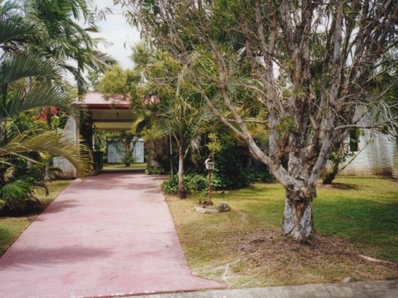 85 Mclaughlin Road, Bentley Park QLD 4869