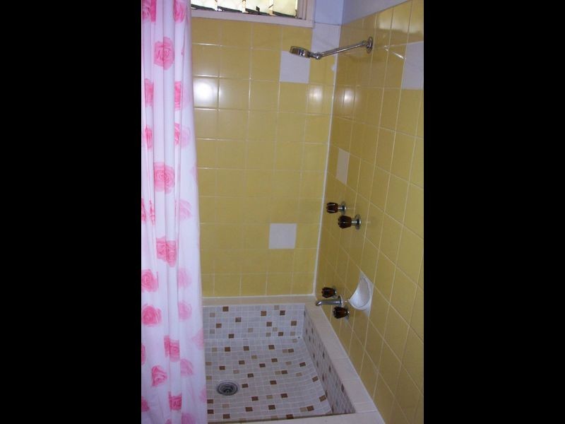 4/10 Sandown Close, Woree QLD 4868