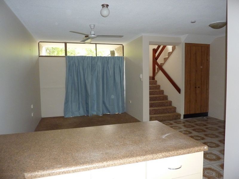 3/7 Pioneer Street, Manoora QLD 4870