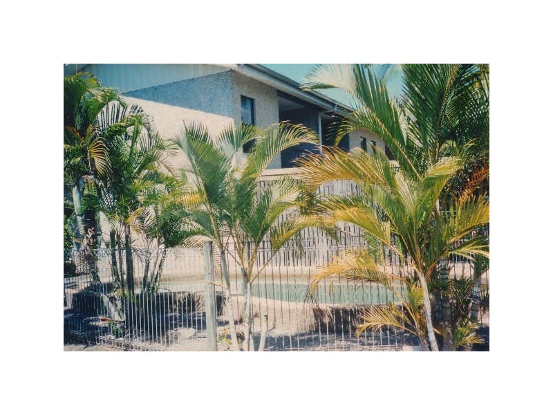 3/7 Pioneer Street, Manoora QLD 4870