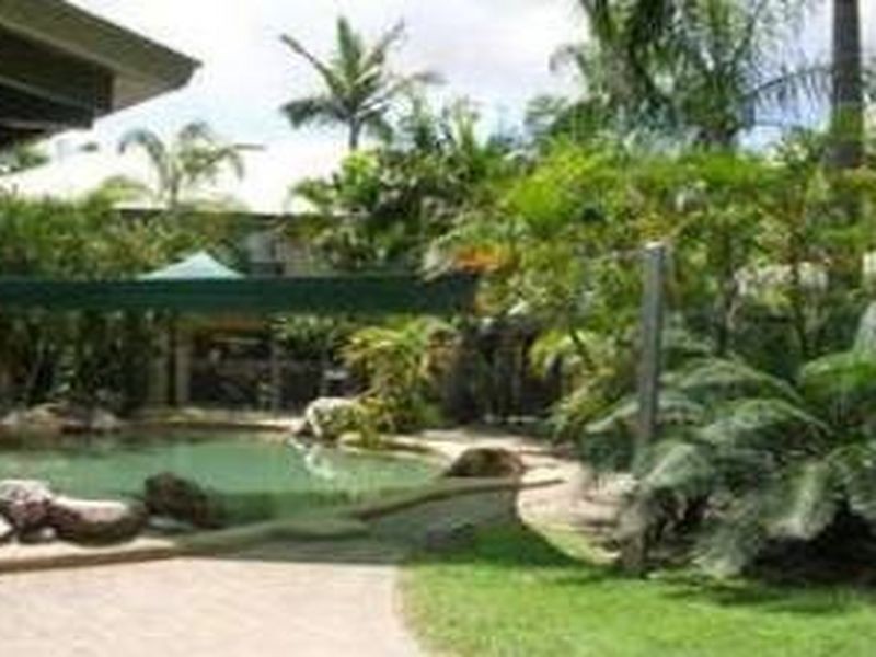 2/457 Severin Street, Manunda QLD 4870