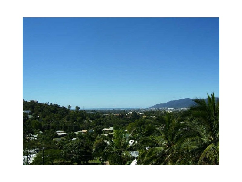 252 Toogood Road, Bayview Heights QLD 4868