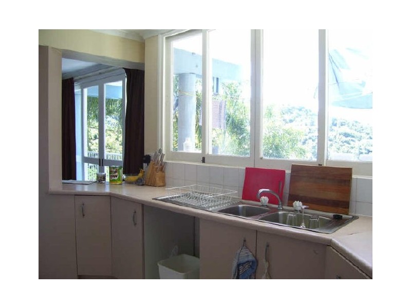 252 Toogood Road, Bayview Heights QLD 4868