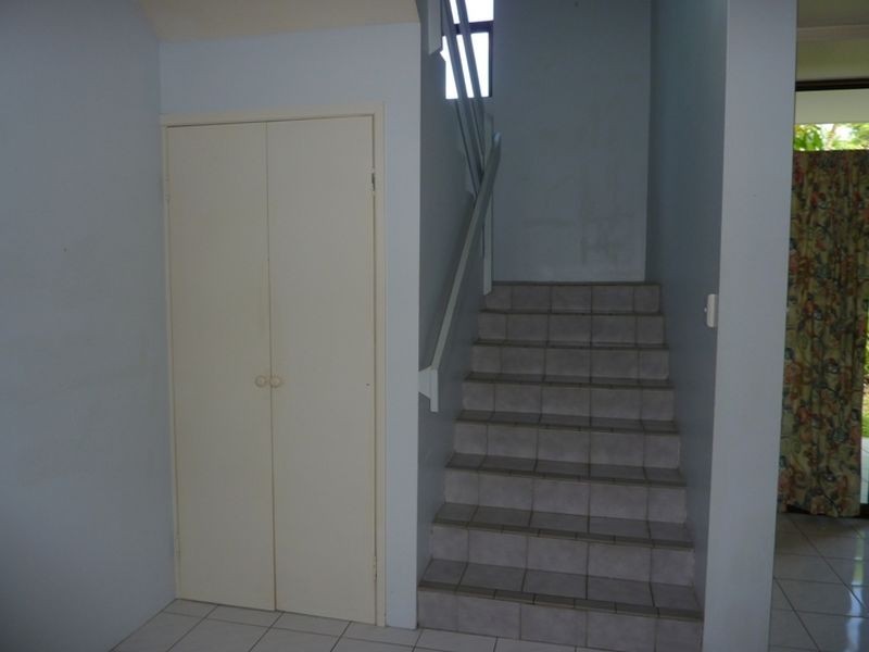 6/7 Pioneer Street, Manoora QLD 4870