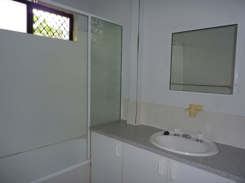 6/7 Pioneer Street, Manoora QLD 4870