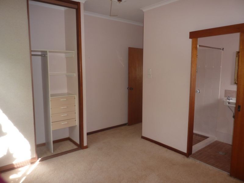 52 Adam Drive, Brinsmead QLD 4870