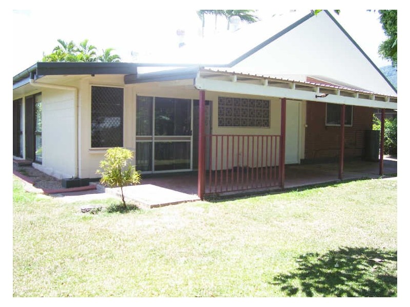 14 Langan Street, Earlville QLD 4870