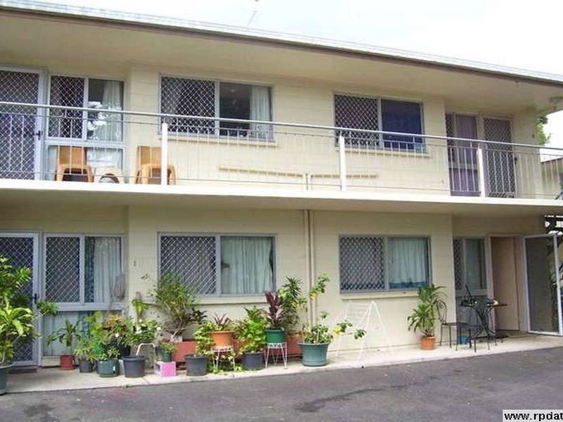 5/239 Lyons Street, Westcourt QLD 4870