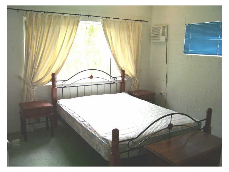 7/4 Atlantic Close, White Rock QLD 4868