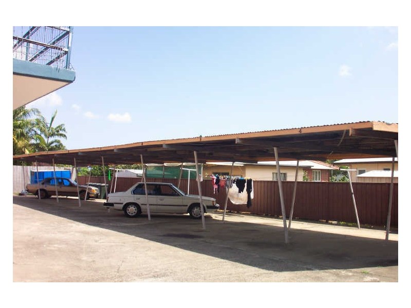 4/10 Curtin Street, Westcourt QLD 4870