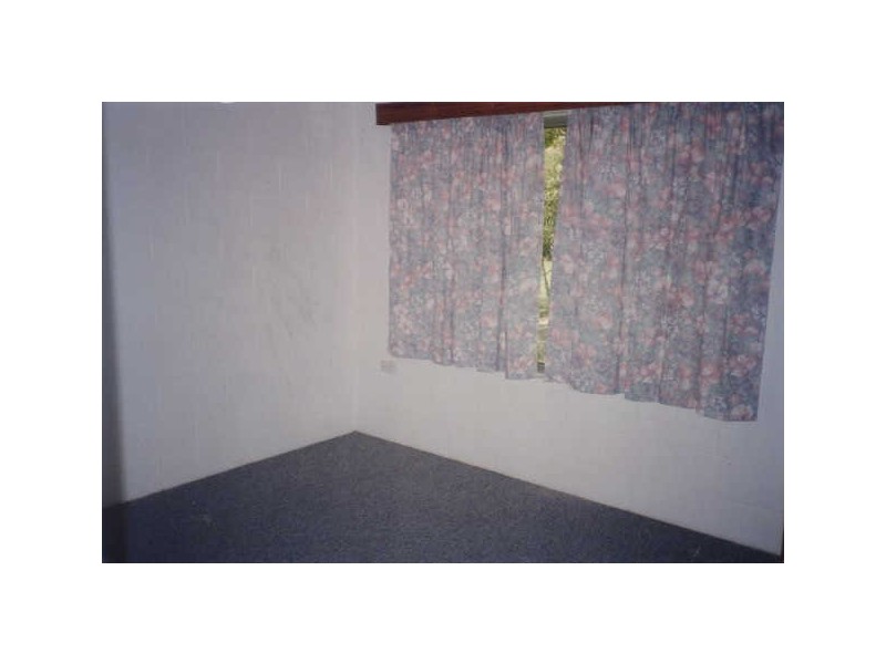 2/8 Kambara Street, White Rock QLD 4868