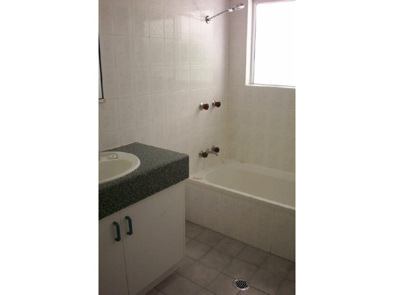 15 Tarcoola Street, Mount Sheridan QLD 4868