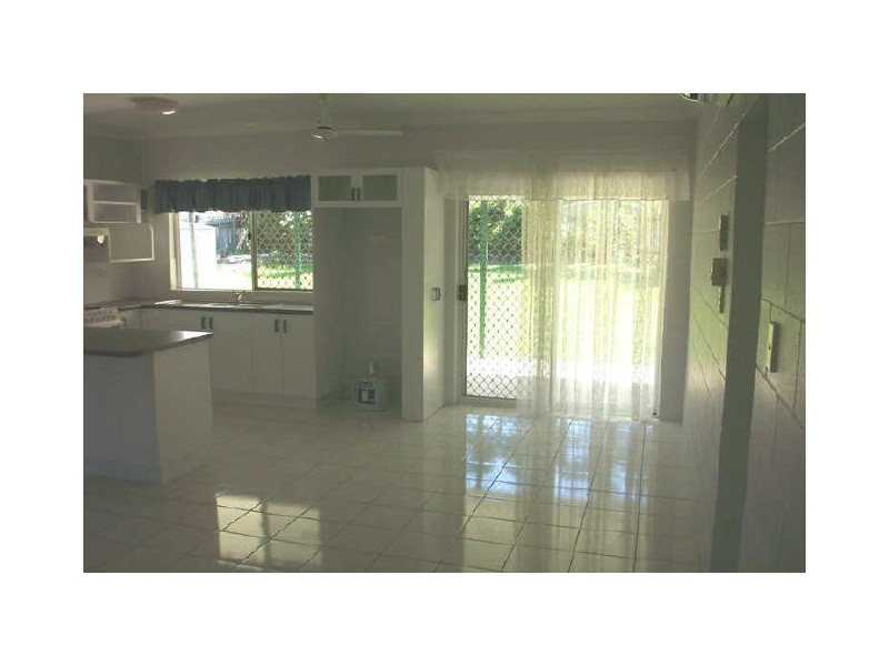 15 Tarcoola Street, Mount Sheridan QLD 4868