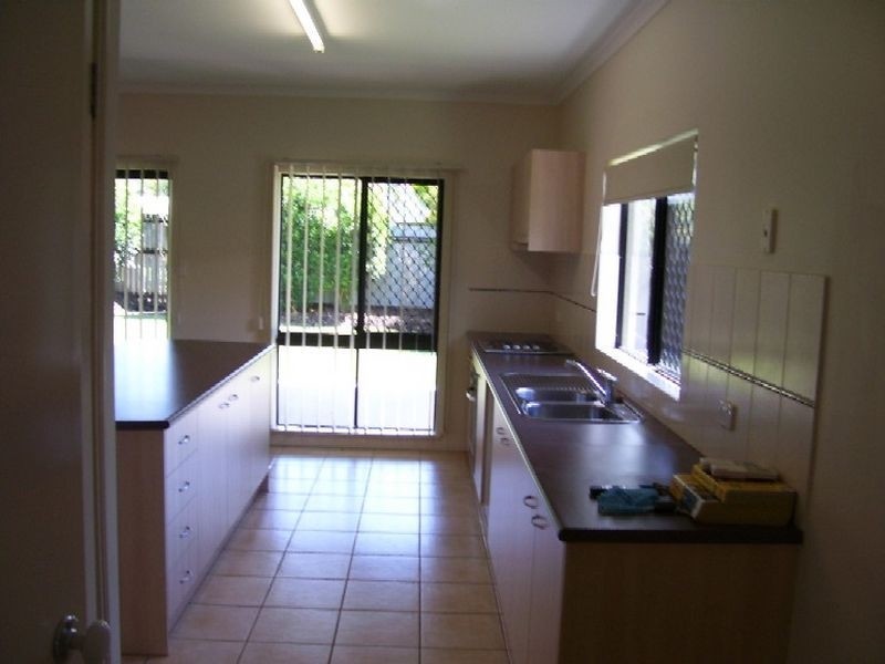 135 Timberlea Drive, Bentley Park QLD 4869