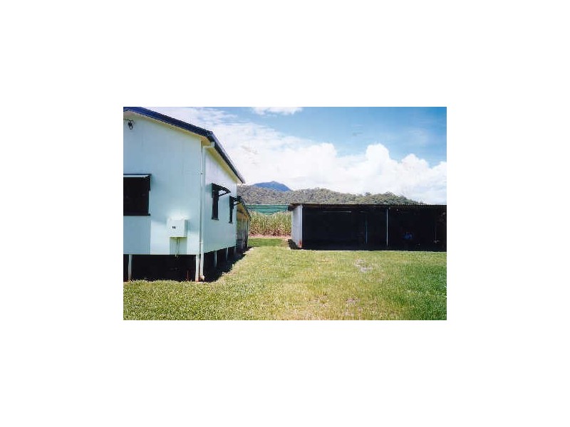 38 Davis Road, Edmonton QLD 4869