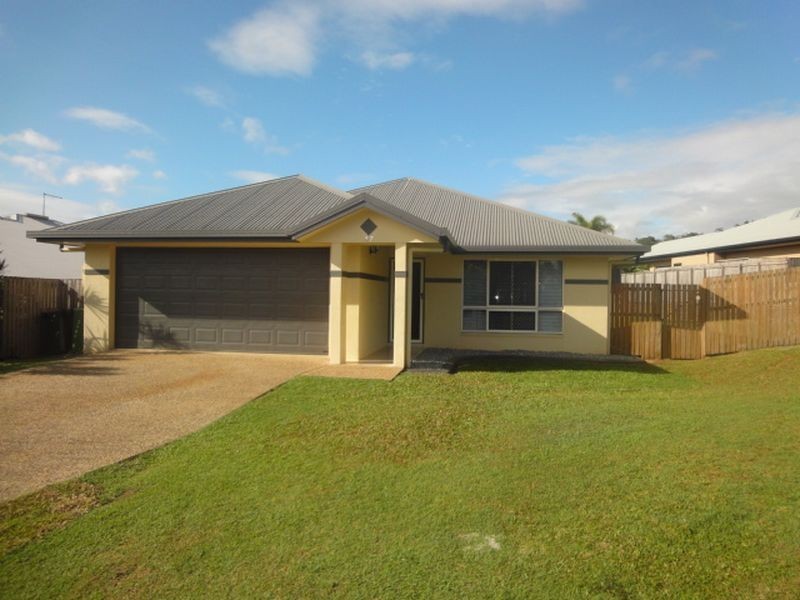 17 Elphinstone Street, Kanimbla QLD 4870