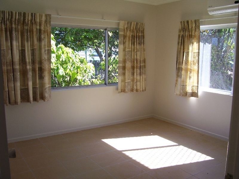 3 Sheehy Road, White Rock QLD 4868