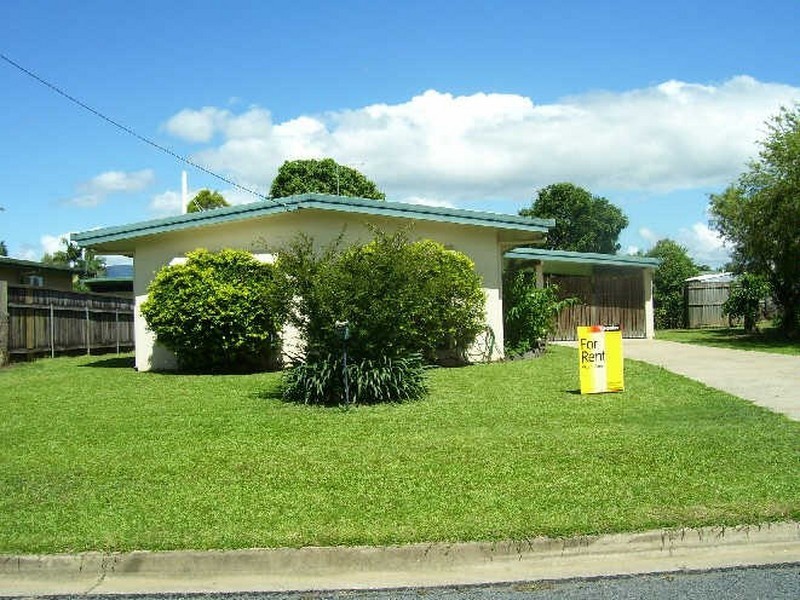 6 Iluka Close, White Rock QLD 4868