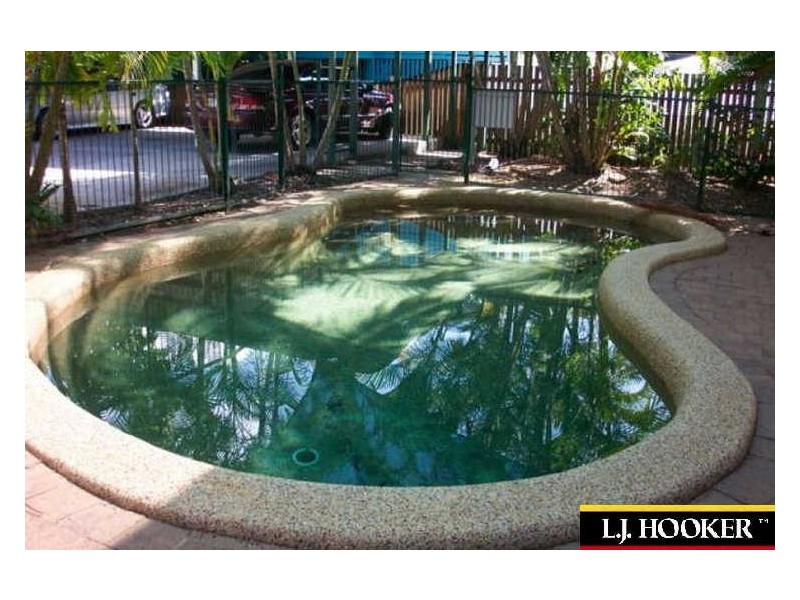 2/9 Balaclava Road, Earlville QLD 4870