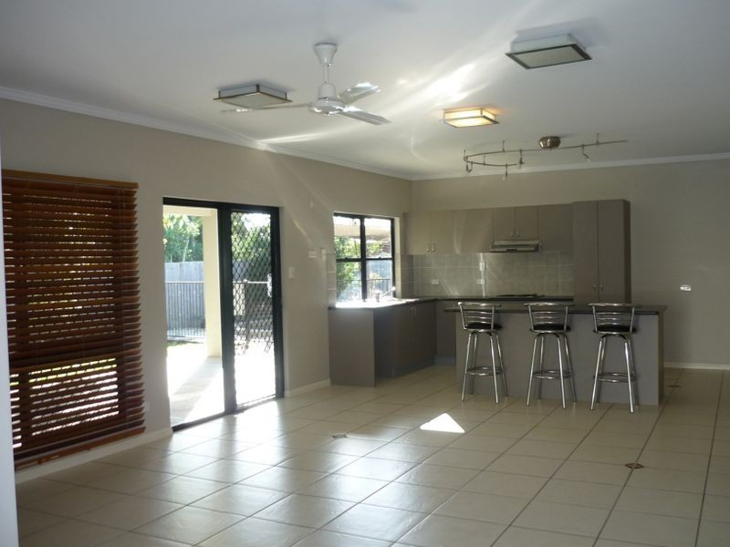 22 Pollock Close, Bentley Park QLD 4869