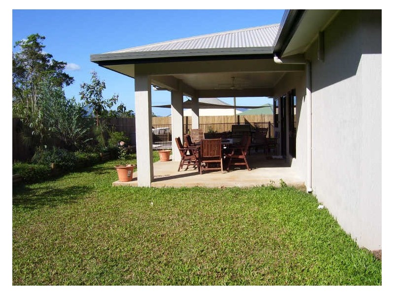 22 Pollock Close, Bentley Park QLD 4869