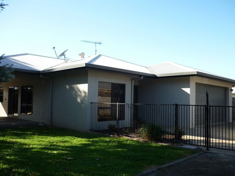 22 Pollock Close, Bentley Park QLD 4869