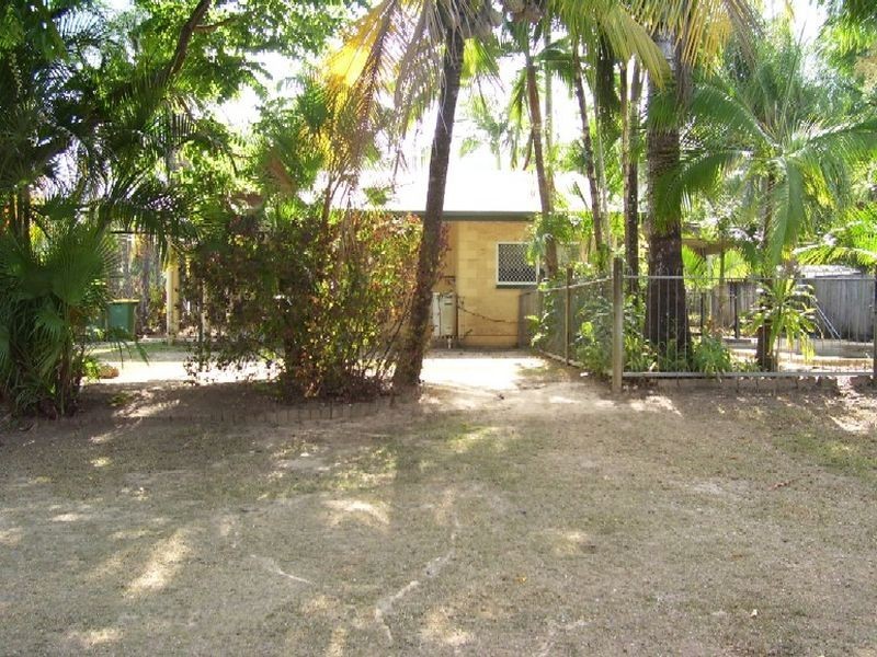 8 Berrima Close, Mount Sheridan QLD 4868