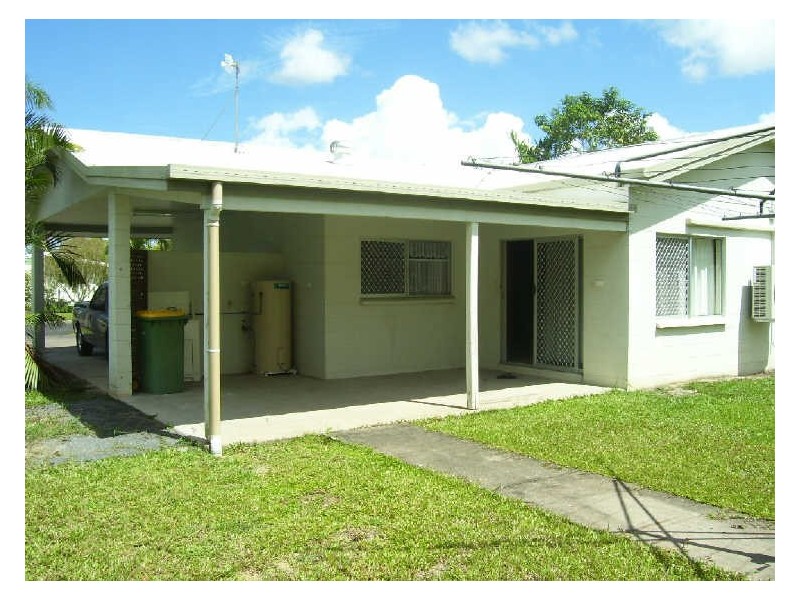 7 Vigilant Close, Bentley Park QLD 4869