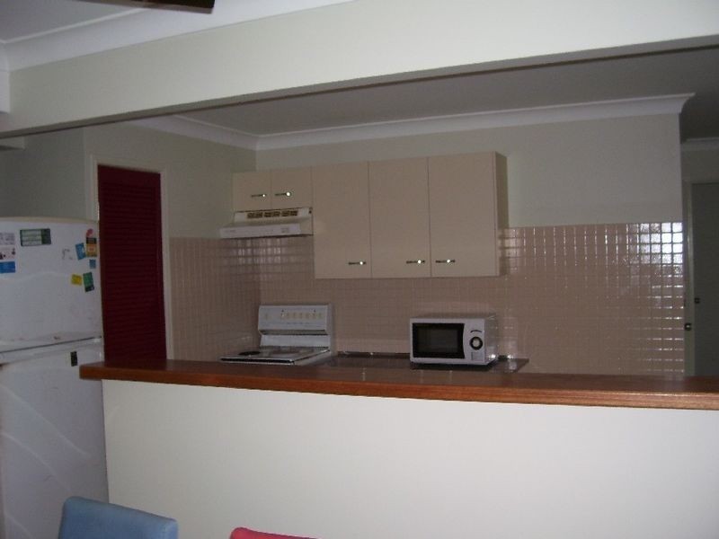 2/14 Rowe Street, Earlville QLD 4870