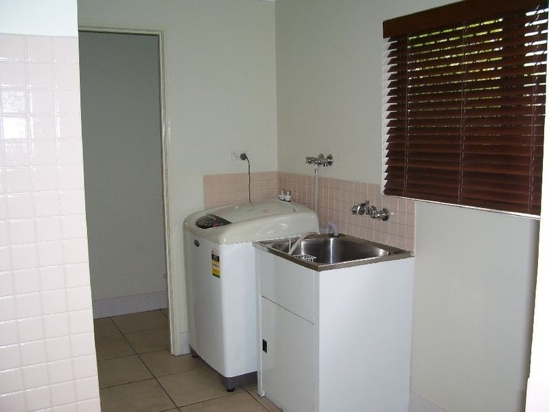 2/14 Rowe Street, Earlville QLD 4870