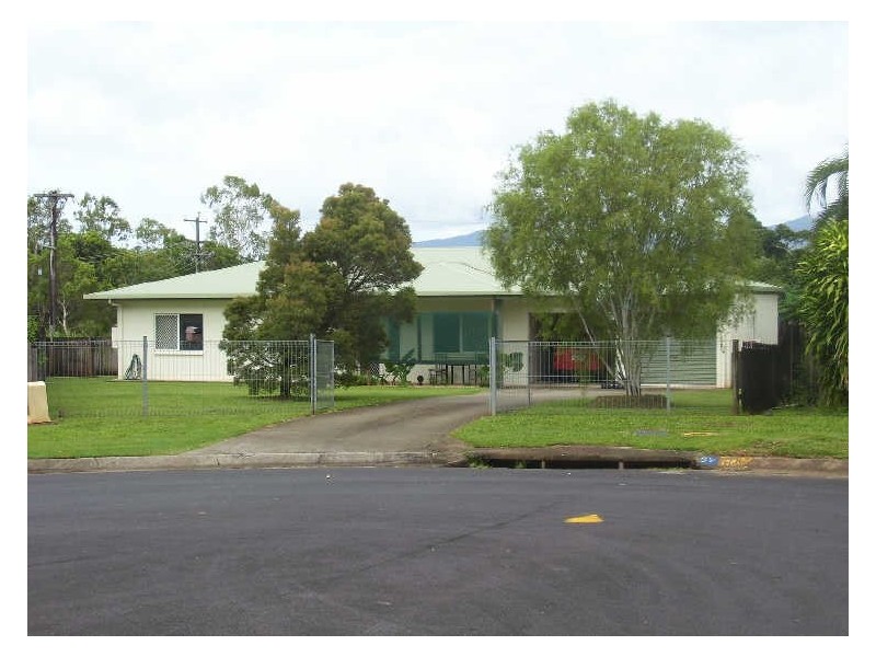 4 Wooley Close, Kanimbla QLD 4870
